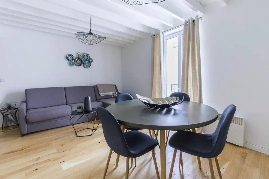 Home Suite Home Grands Boulevards 41 París 0*,  Francia