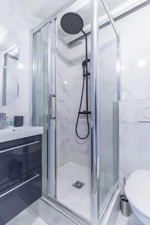 Home Suite Home Grands Boulevards 41 Paris France